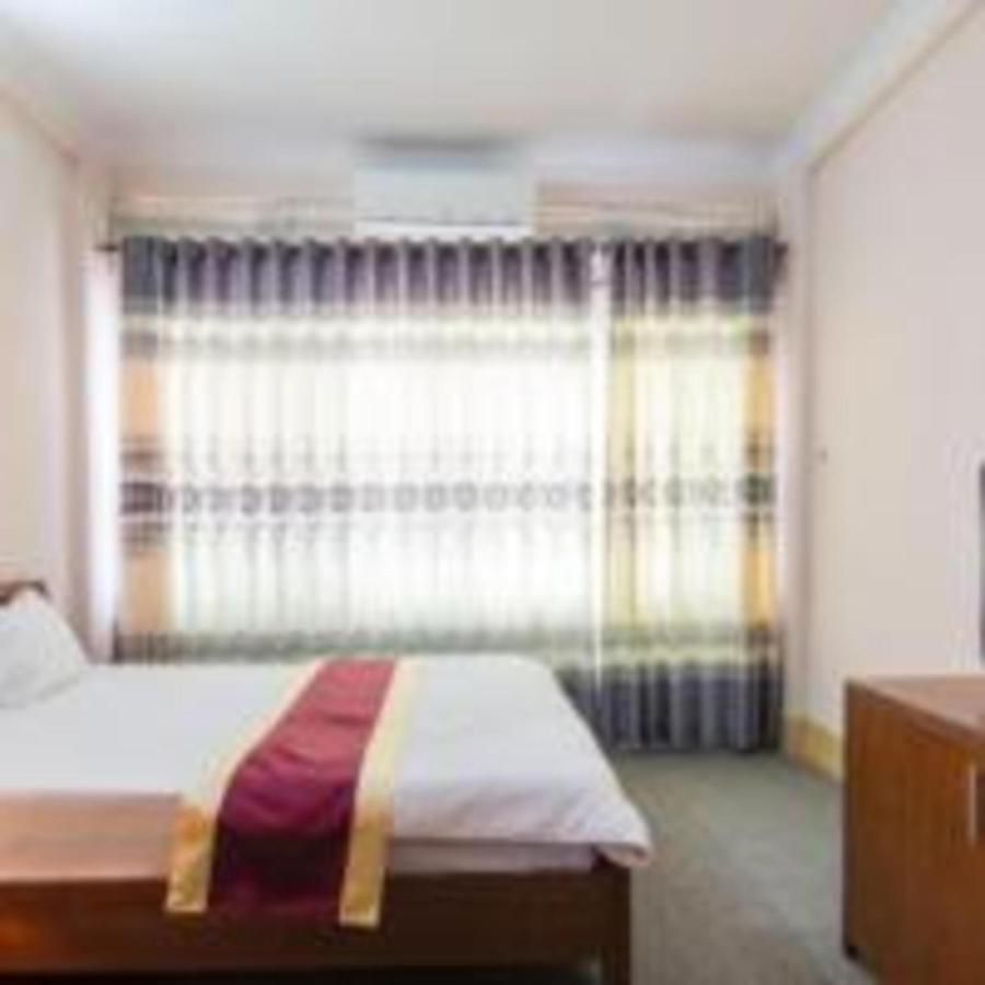 Khach San Ngan Hang - Bank Hotel Vung Tau Exteriör bild